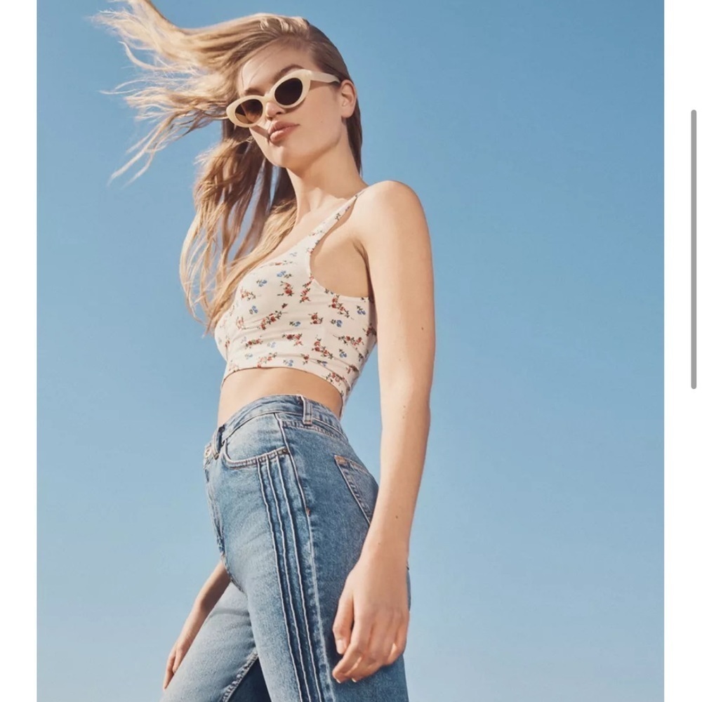 C29 Urban Outfitters Christy Floral Cropped Tank Top